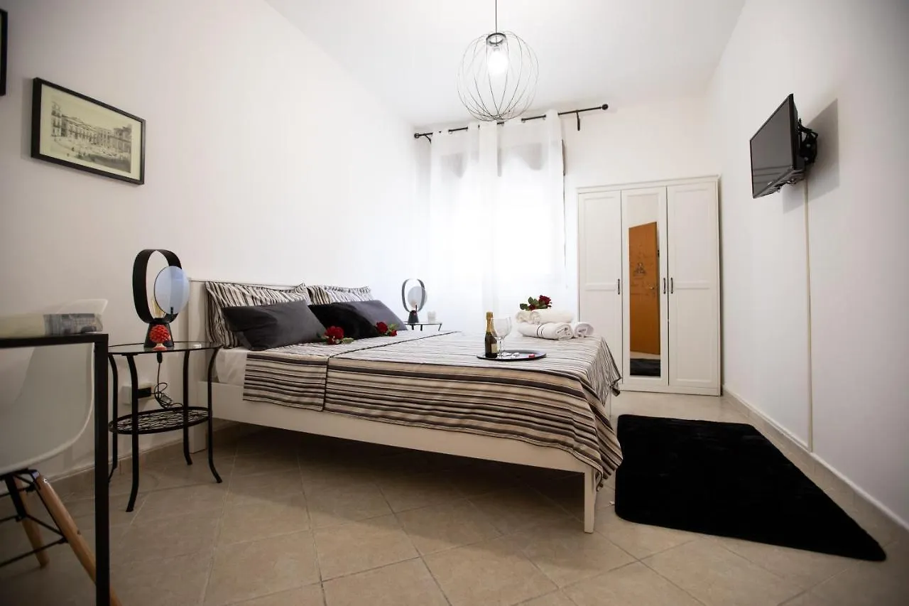 La Casa Di Nana' Locazione Turistica Apartment Palermo 0*,